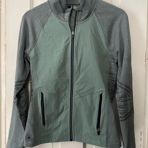 Smartwool Women's Two-Tone Zip-Up Sweatshirt in Gray and Green